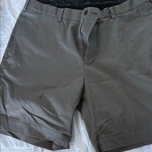 Brooks Brothers Charcoal Flat-Front Men's Shorts